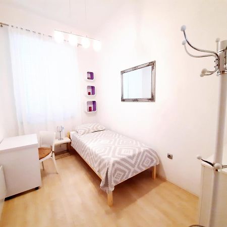 Apartment Ory Near The City Center With Free Parking Pula Bagian luar foto