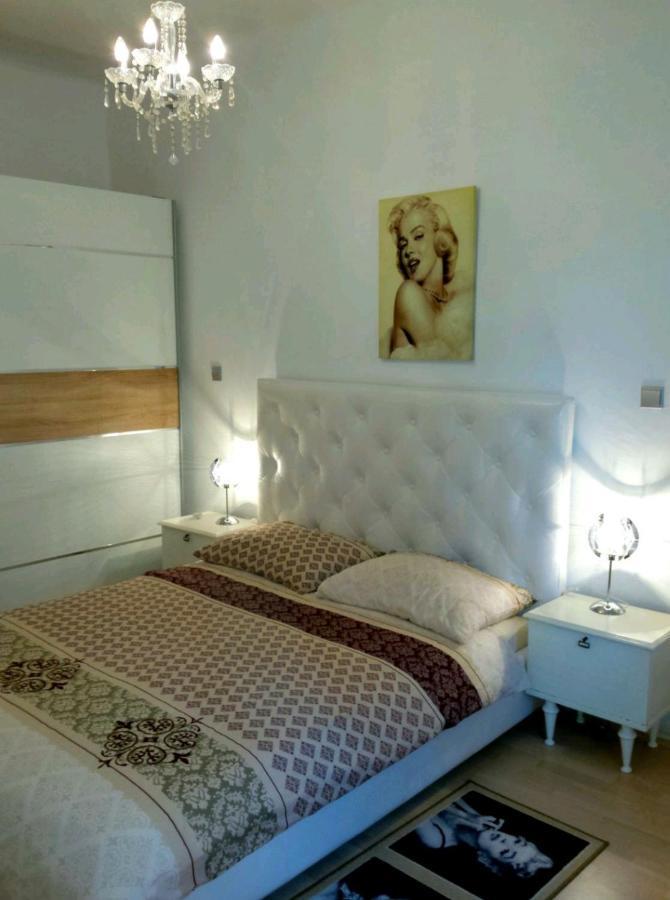 Apartment Ory Near The City Center With Free Parking Pula Bagian luar foto